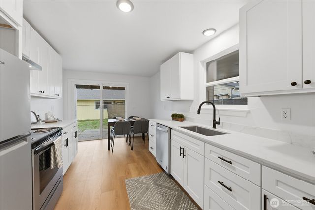 5921 E Portland Avenue, Tacoma, WA 98404