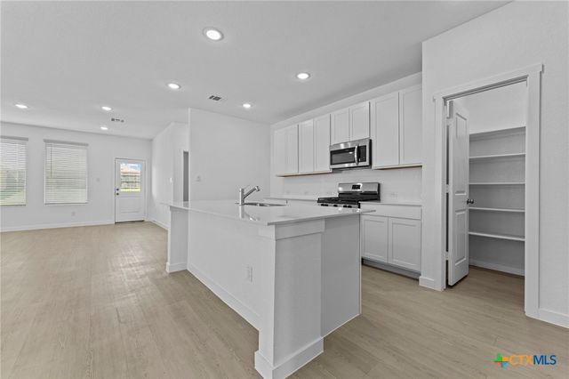 1221 Twisted Creek, New Braunfels, TX 78130