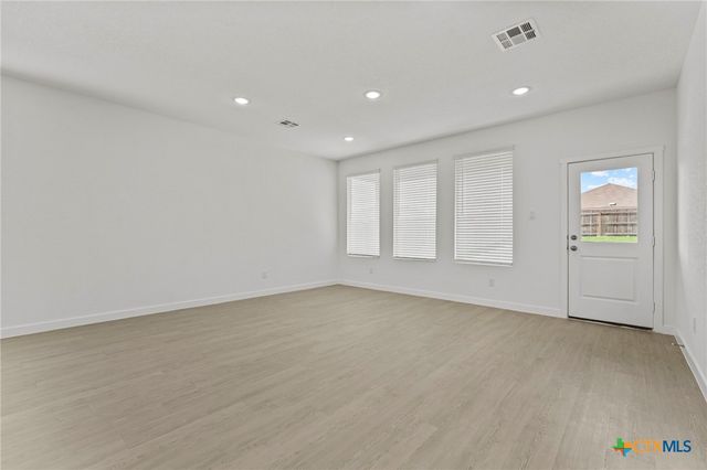 1221 Twisted Creek, New Braunfels, TX 78130