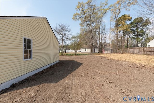 1404 Cameron Ave, Chesterfield, VA 23836