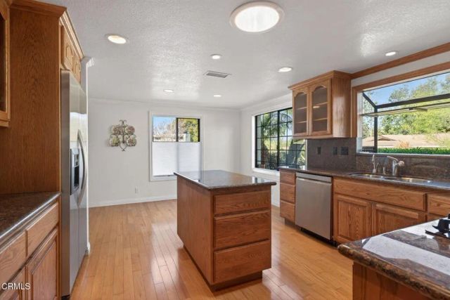 6390 San Como Lane, Camarillo, CA 93012