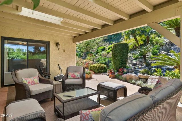 6390 San Como Lane, Camarillo, CA 93012