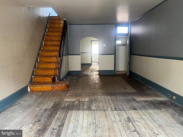 821 WILDER ST, Philadelphia, PA 19147