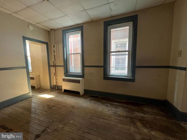 821 WILDER ST, Philadelphia, PA 19147