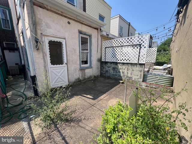 821 WILDER ST, Philadelphia, PA 19147
