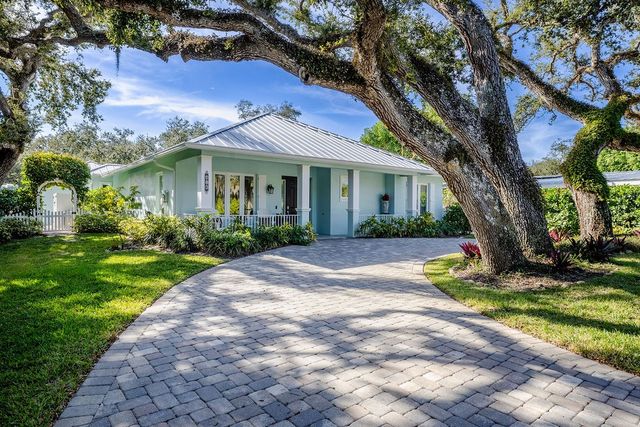 416 Conn Way, Vero Beach, FL 32963