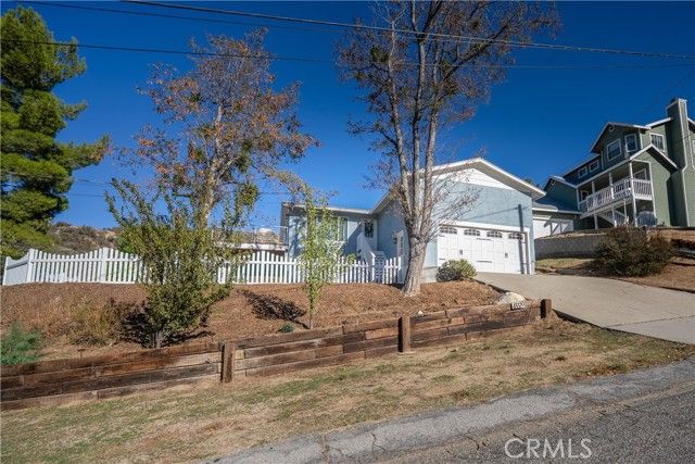 43379 Lookabout, Lake Hughes, CA 93532