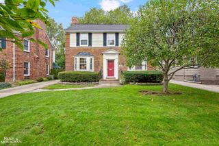 876 Washington Road, Grosse Pointe, MI 48230