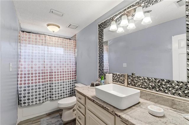 6626 Cherry Pointe Court, Mobile, AL 36695