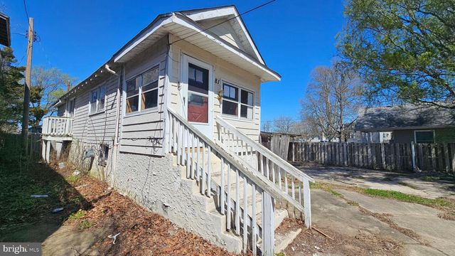81 MILL ST, Penns Grove, NJ 08069