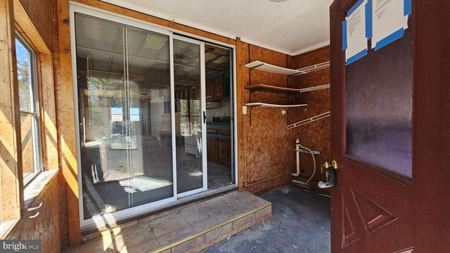 81 MILL ST, Penns Grove, NJ 08069
