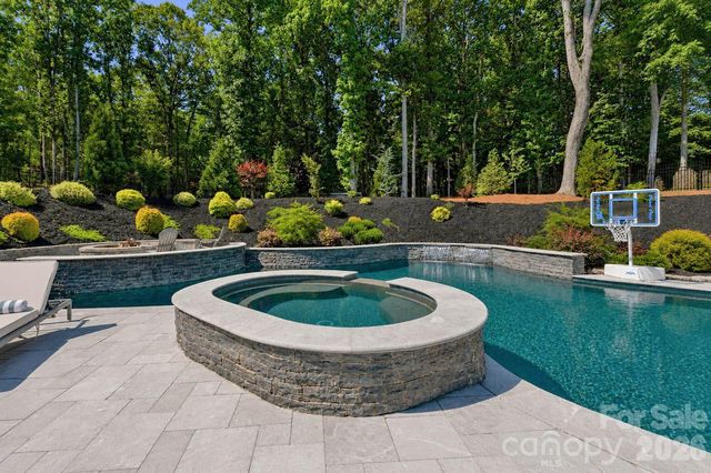 4064 Poplar Ridge Drive, Fort Mill, SC 29715