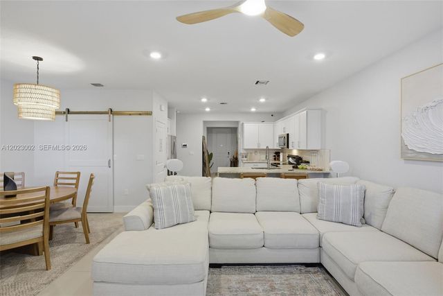 283 SW 169th Lane, Pembroke Pines, FL 33027