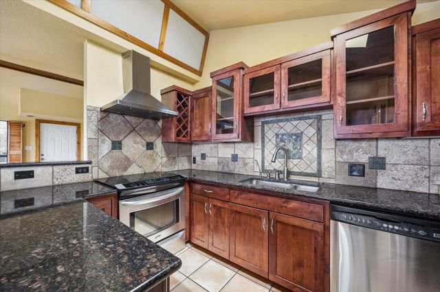 1203 Lakefield, Canyon Lake, TX 78133