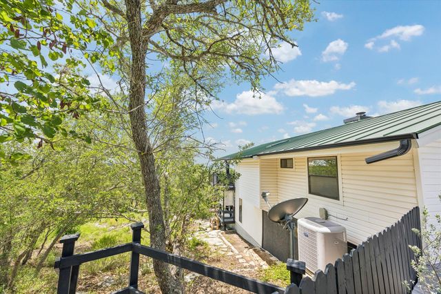 1203 Lakefield, Canyon Lake, TX 78133