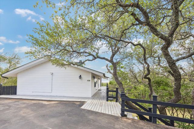 1203 Lakefield, Canyon Lake, TX 78133