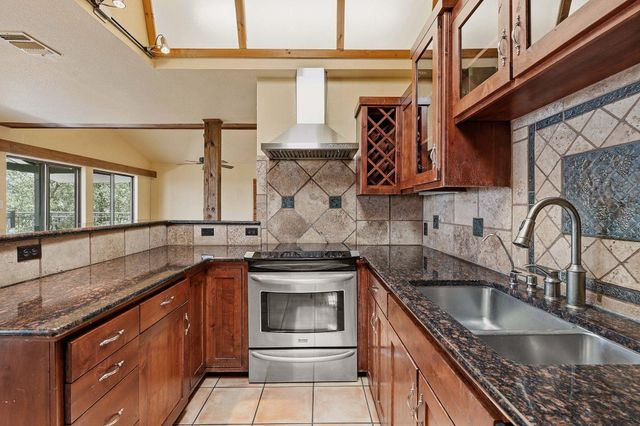 1203 Lakefield, Canyon Lake, TX 78133