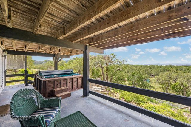 1203 Lakefield, Canyon Lake, TX 78133