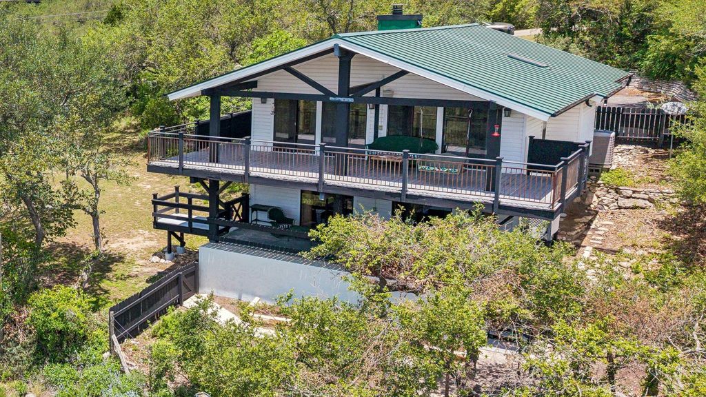 1203 Lakefield, Canyon Lake, TX 78133