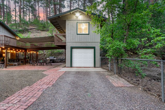 8475 S BREEZY PINE Road, Mayer, AZ 86333