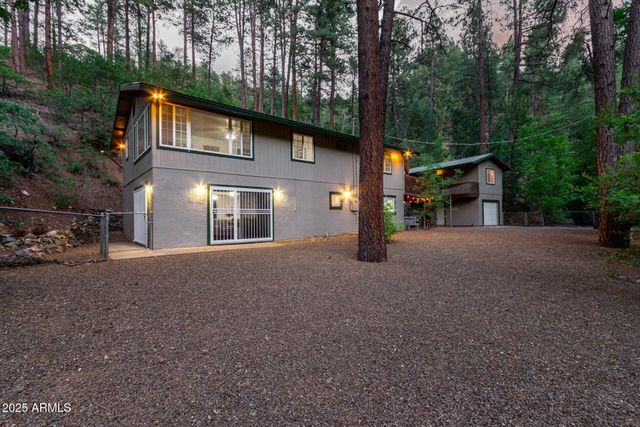 8475 S BREEZY PINE Road, Mayer, AZ 86333