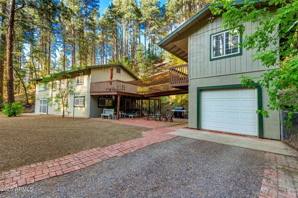 8475 S BREEZY PINE Road, Mayer, AZ 86333