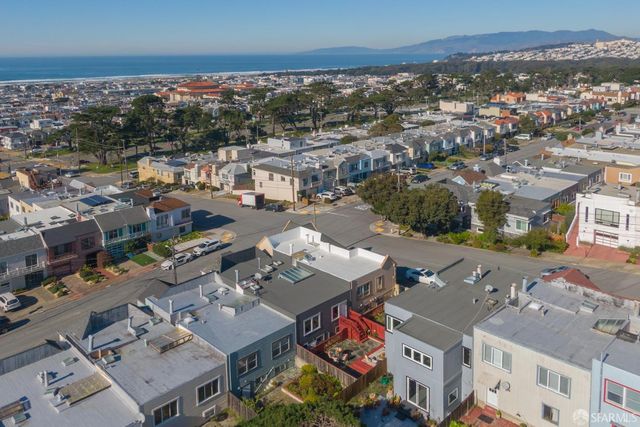 1706 35th Avenue, San Francisco, CA 94122