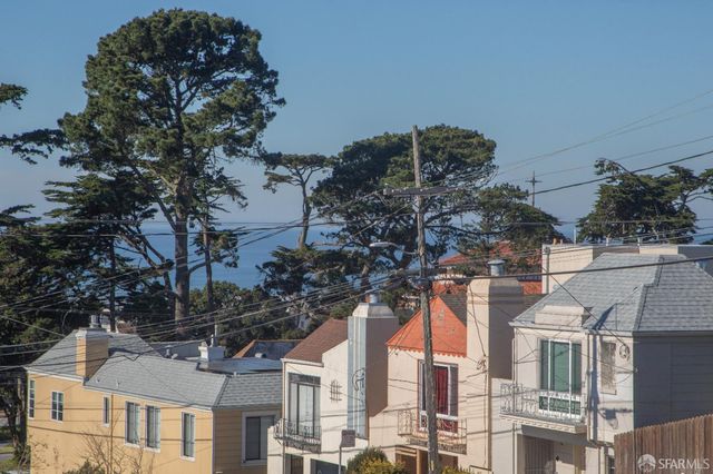 1706 35th Avenue, San Francisco, CA 94122