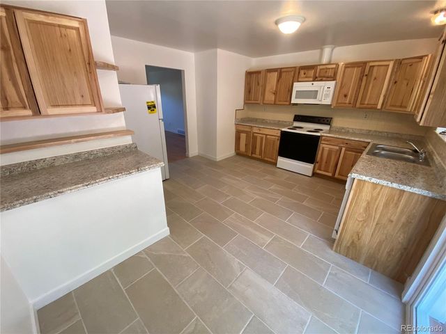 1840 Independence Street, Lakewood, CO 80215