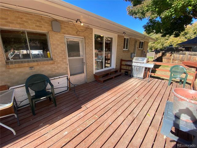 1840 Independence Street, Lakewood, CO 80215