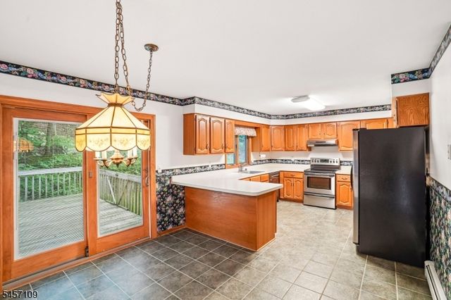 9 Ross Rd, Byram Twp., NJ 07874