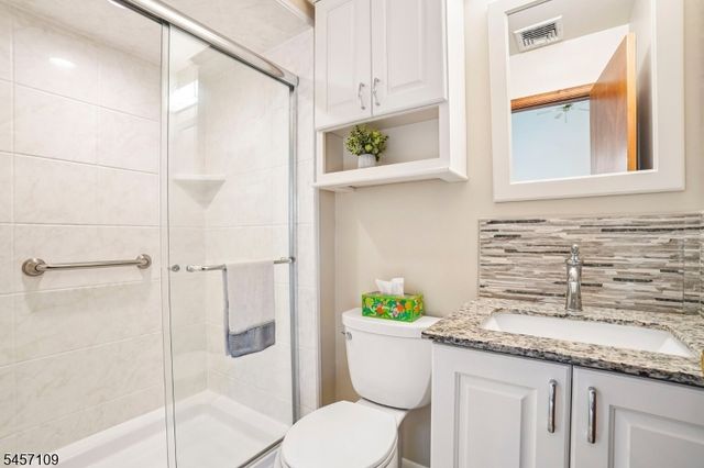 9 Ross Rd, Byram Twp., NJ 07874