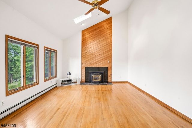 9 Ross Rd, Byram Twp., NJ 07874