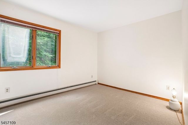 9 Ross Rd, Byram Twp., NJ 07874