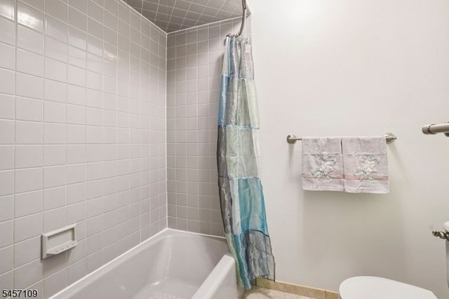 9 Ross Rd, Byram Twp., NJ 07874