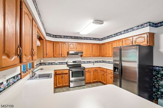 9 Ross Rd, Byram Twp., NJ 07874
