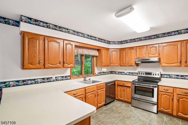 9 Ross Rd, Byram Twp., NJ 07874