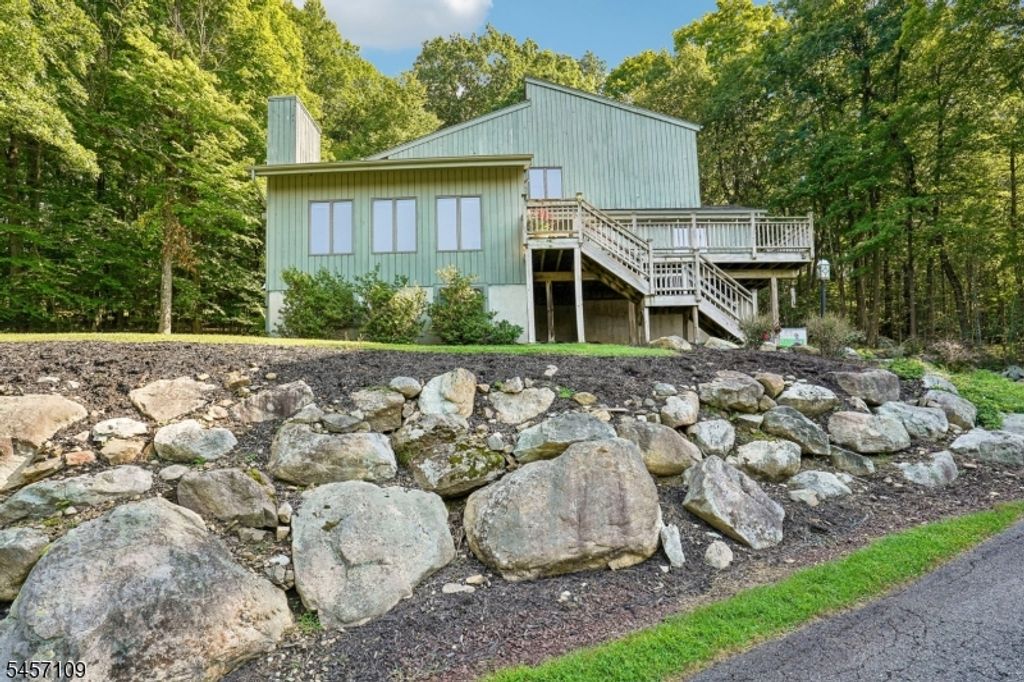 9 Ross Rd, Byram Twp., NJ 07874