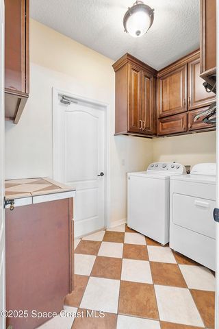 2529 Long Sandy Circle, Merritt Island, FL 32952