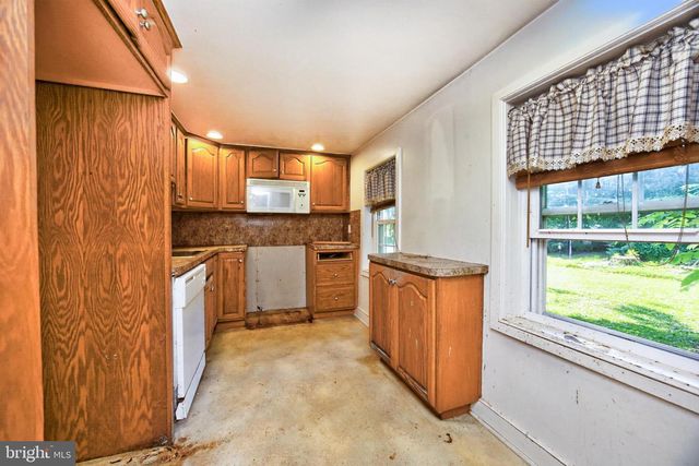 470 ROSEHILL RD, West Grove, PA 19390