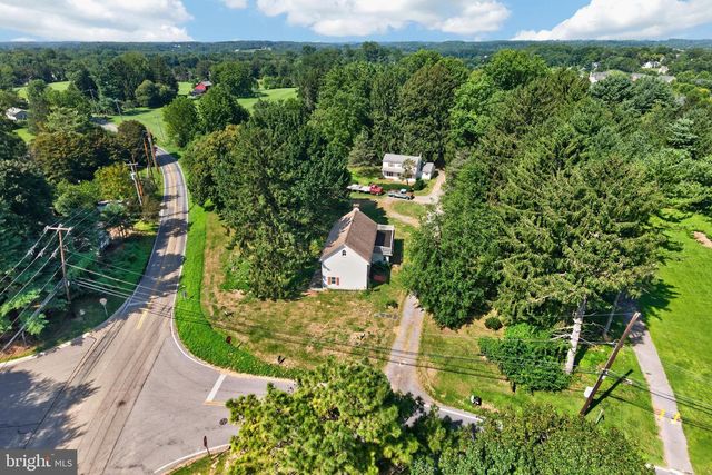 470 ROSEHILL RD, West Grove, PA 19390