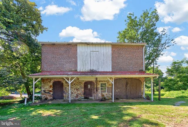 470 ROSEHILL RD, West Grove, PA 19390