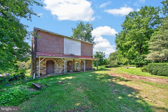 470 ROSEHILL RD, West Grove, PA 19390