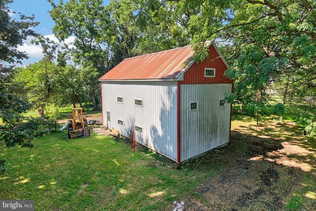 470 ROSEHILL RD, West Grove, PA 19390