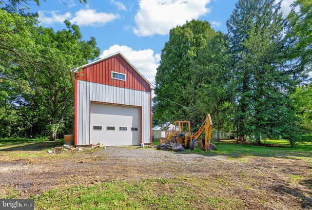 470 ROSEHILL RD, West Grove, PA 19390