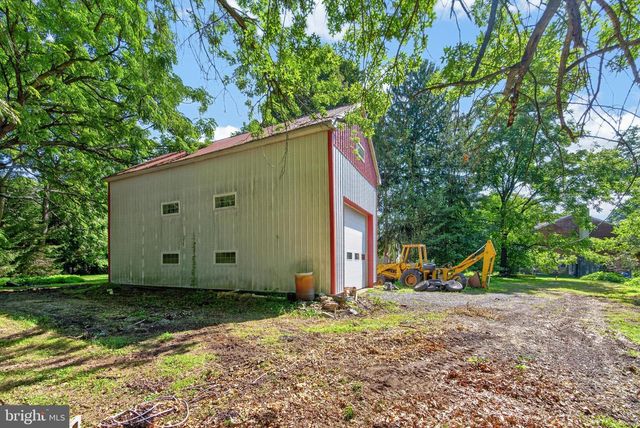 470 ROSEHILL RD, West Grove, PA 19390