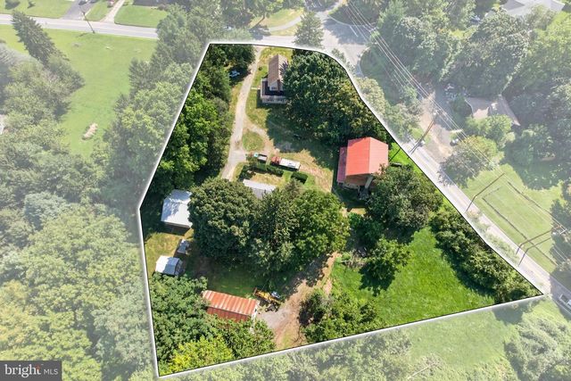 470 ROSEHILL RD, West Grove, PA 19390