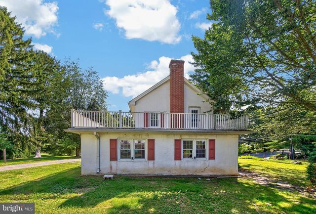 470 ROSEHILL RD, West Grove, PA 19390