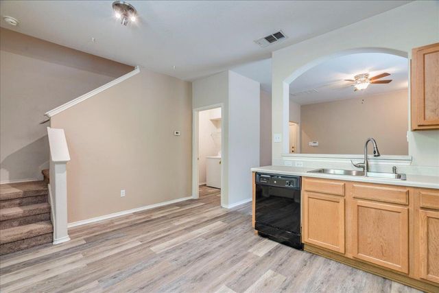 14616 Walt Whitman TRL A, Pflugerville, TX 78660