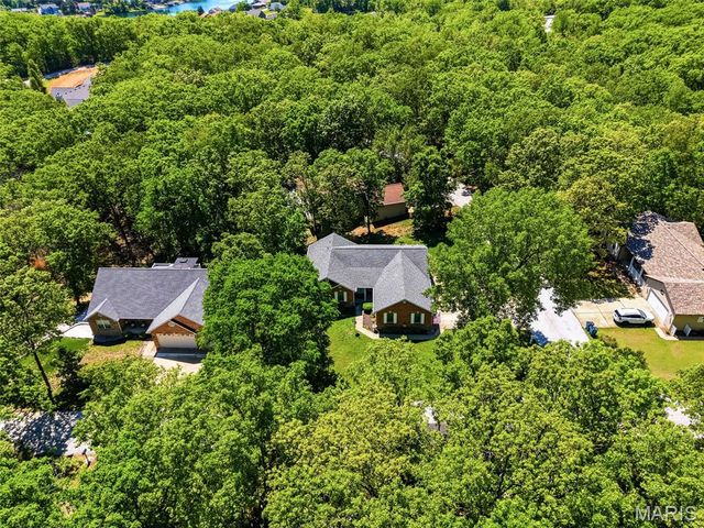 6042 Richmond Drive, Hillsboro, MO 63050
